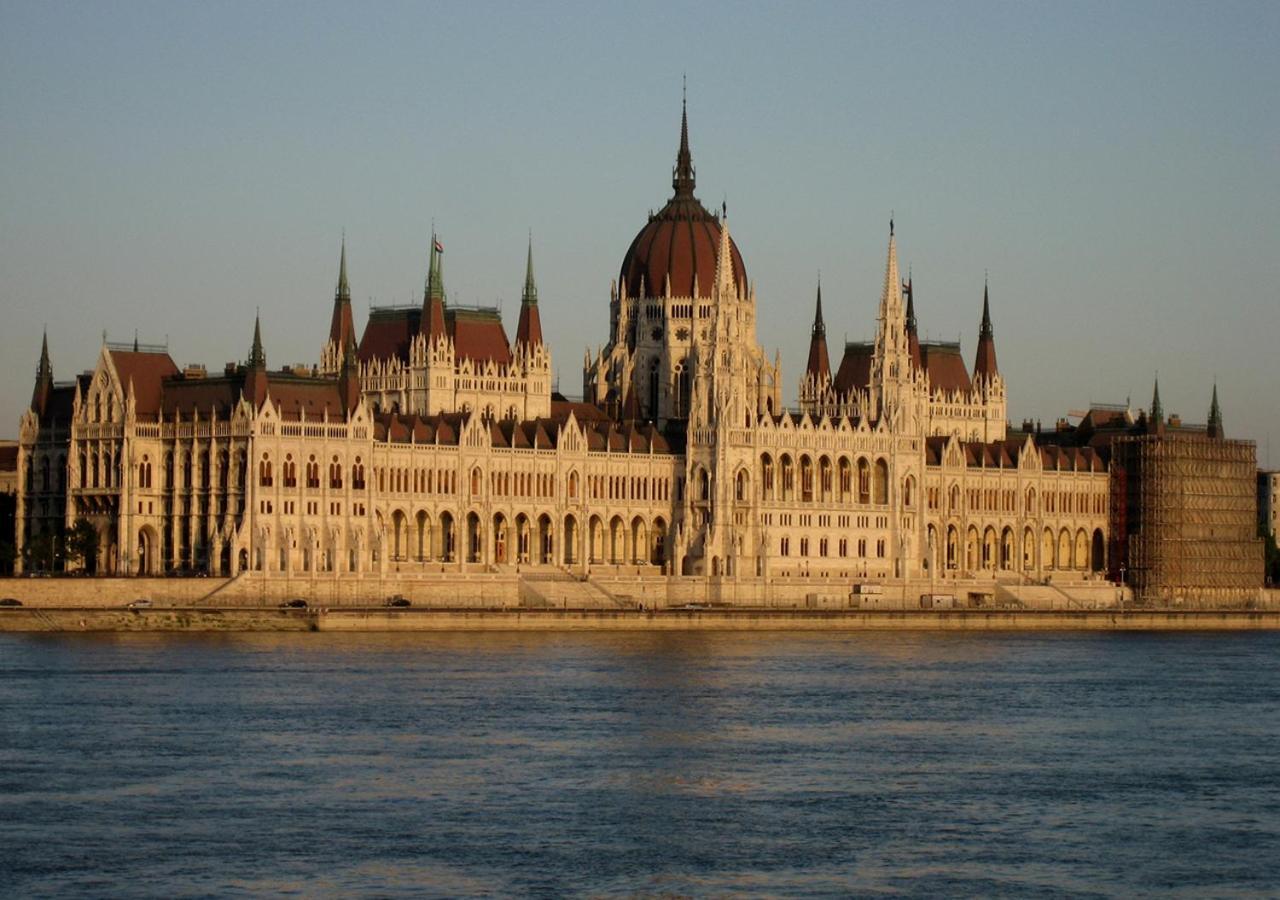 Casalara-Cozy Nest Near Buda Castle Budapest Ngoại thất bức ảnh